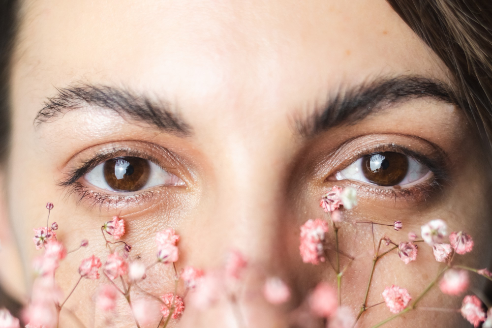 GLOBAL EYECON: Vaše rješenje za savršen izgled oko očiju